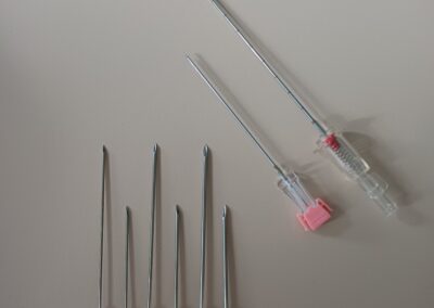 Para-Thoracenthesis Needle Verres Needle